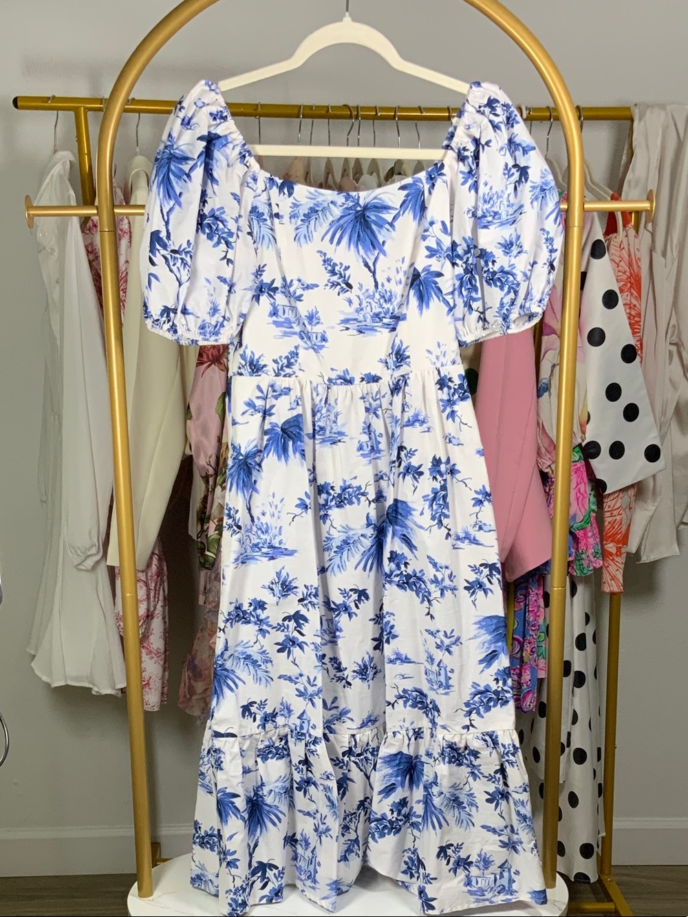 Vince Camuto White and Blue Floral Puff-Sleeve Maxi Dress